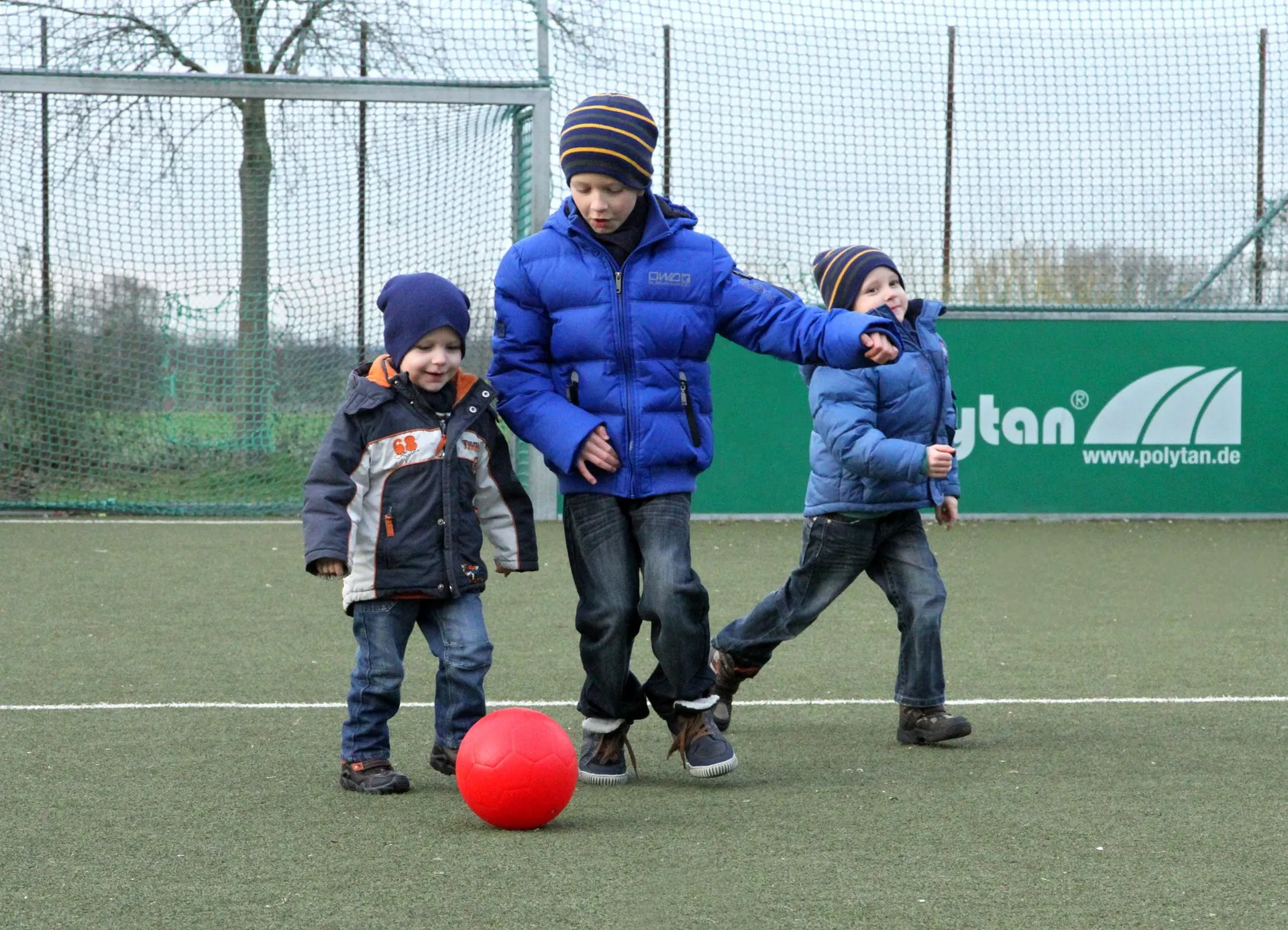 Outdoorball "Allrounder" RED 24er Set