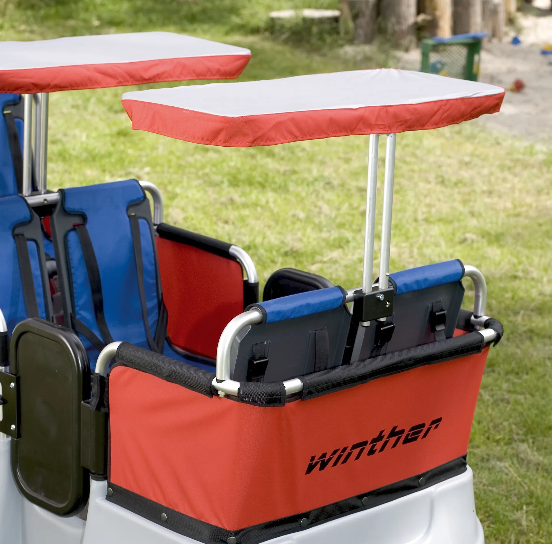Sonnenschutz (für Turtle Kinderbus 801/802)_8831324_