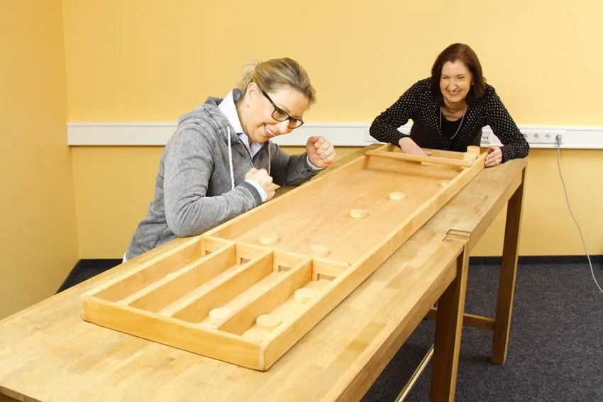 Shuffle Board 