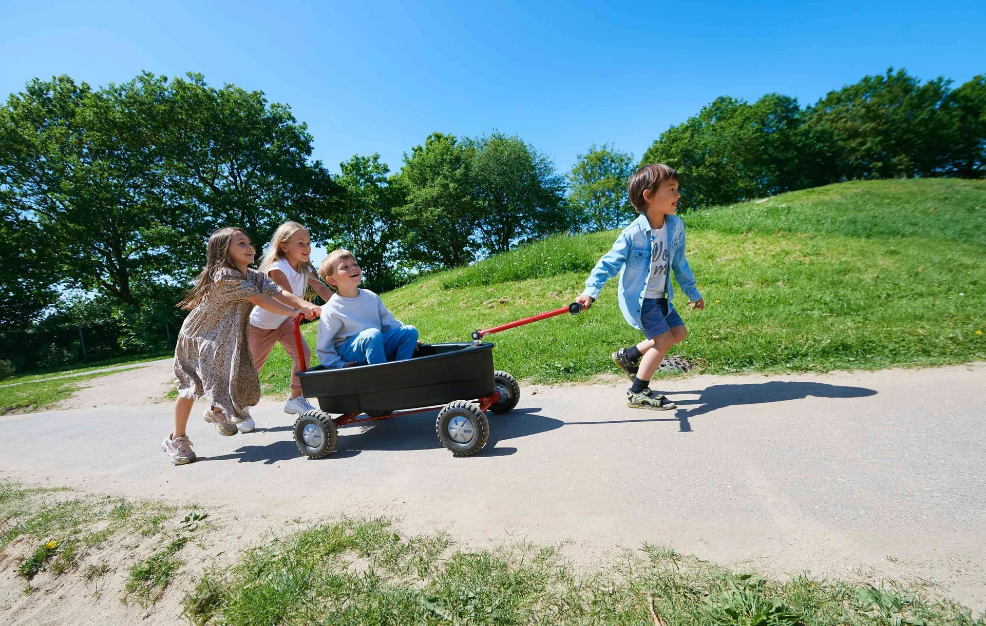 Winther Explorer Surfer Boat | Winther