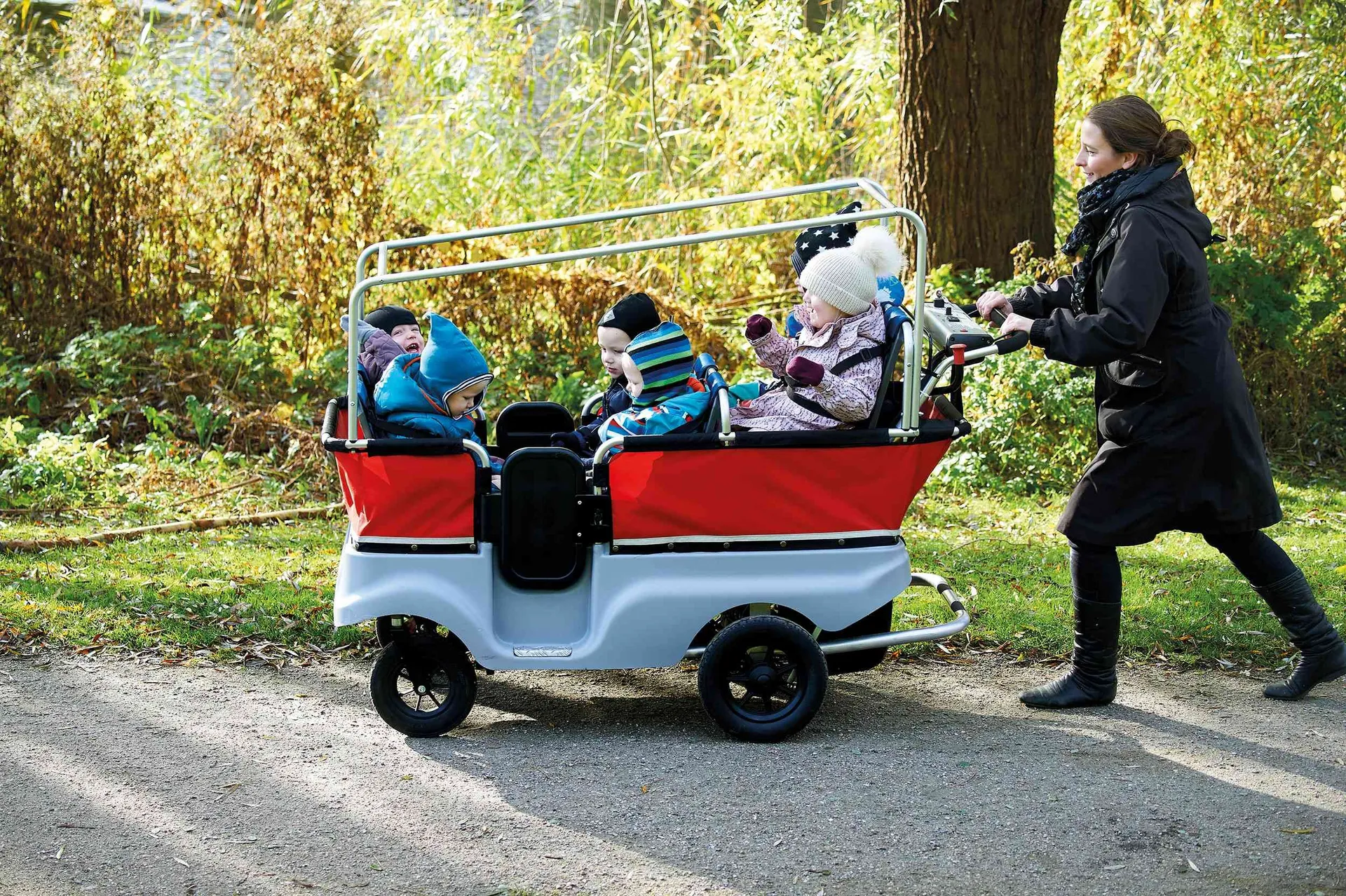 Winther Kinderbus 6-Sitzer | Winther